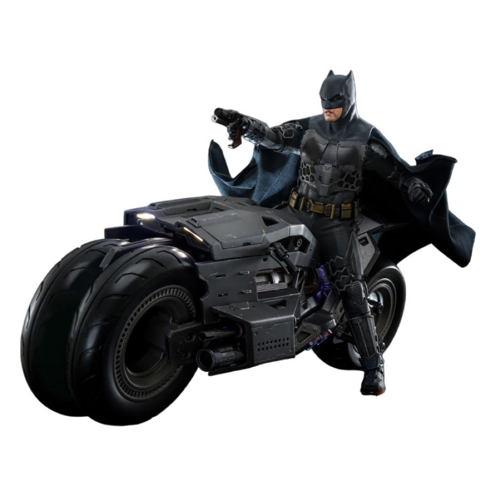 The Flash (2023) – Batman & Batcycle 1:6 Scale Collectable Set