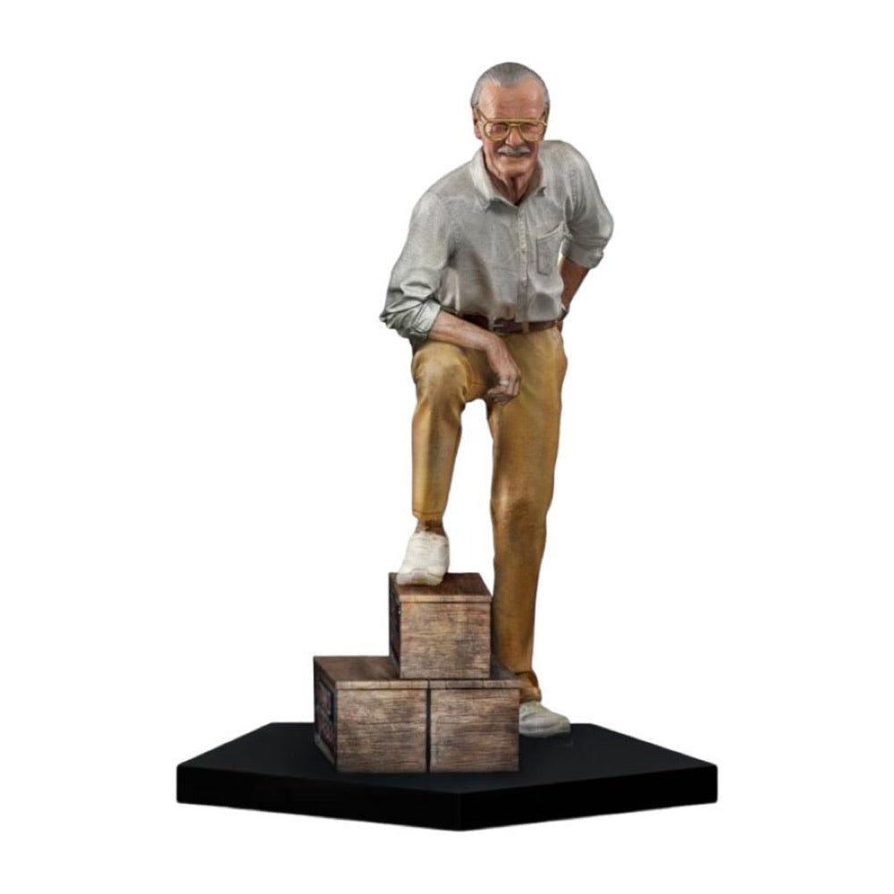Stan Lee – 1:10 Scale Statue