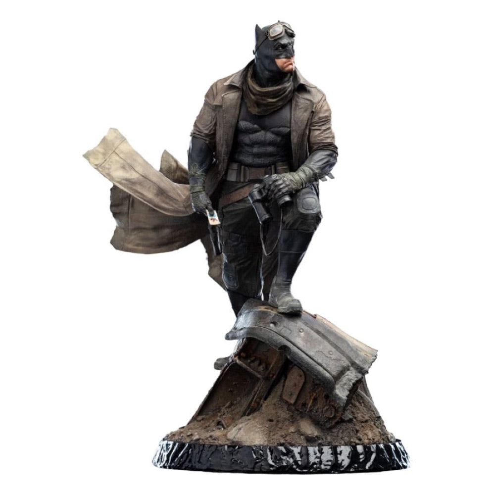 Zack Snyder’s Justice League (2021) – Knightmare Batman 1:4 Scale Statue
