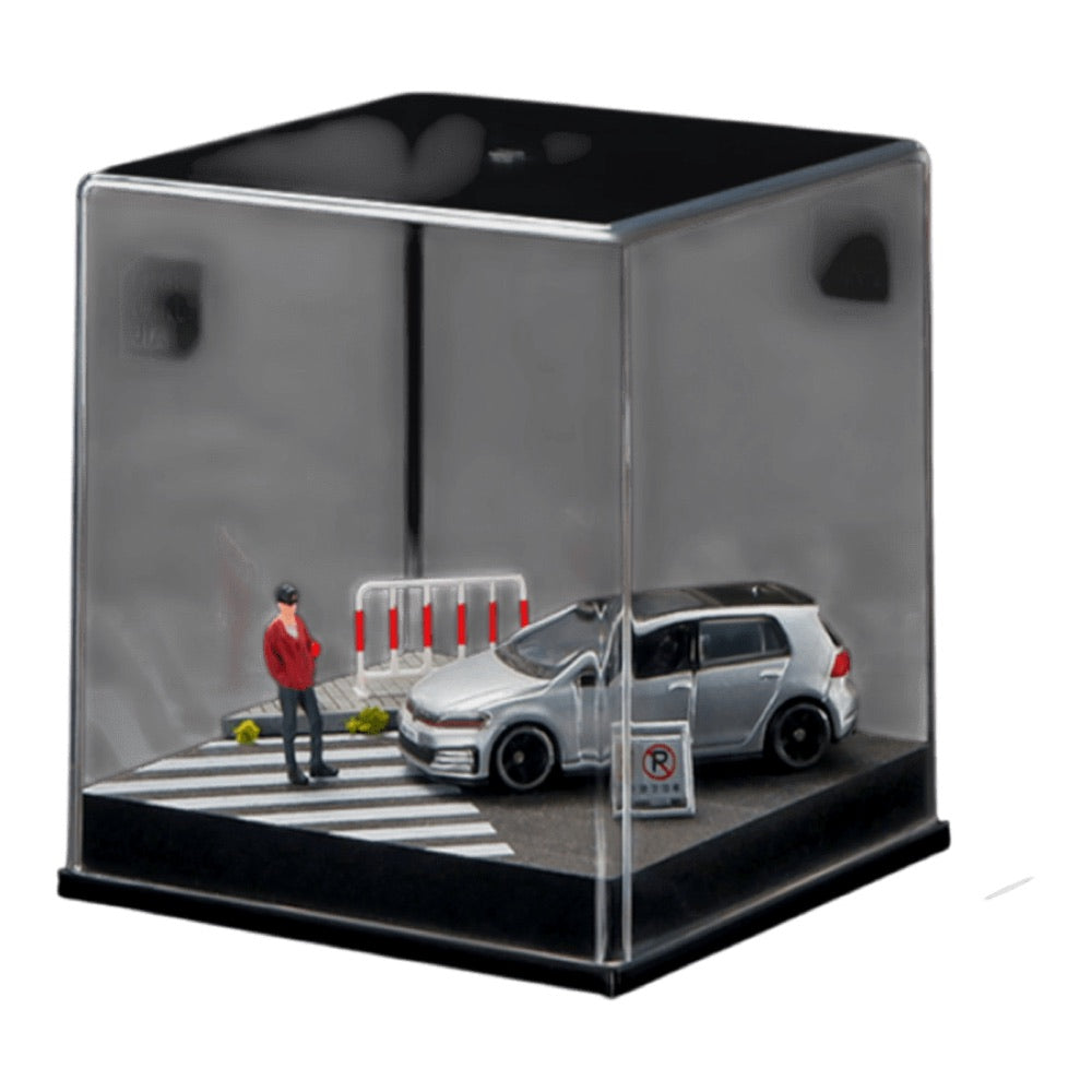 1:64 Diorama – Single Sidewalk with Pedestrian Scene
