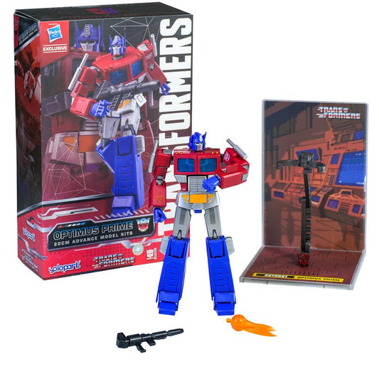 Transformers Generation One: 20cm Optimus Prime Model Kit (AMK Series) (WSL)