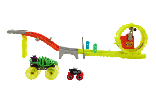 Hot Wheels Monster Trucks Charge & Chase Challenge (WSL)