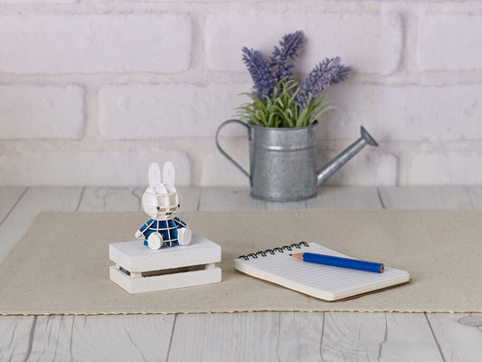 [si-gu-mi PLUS] DICK BRUNA Sitting Miffy Paper Puzzle