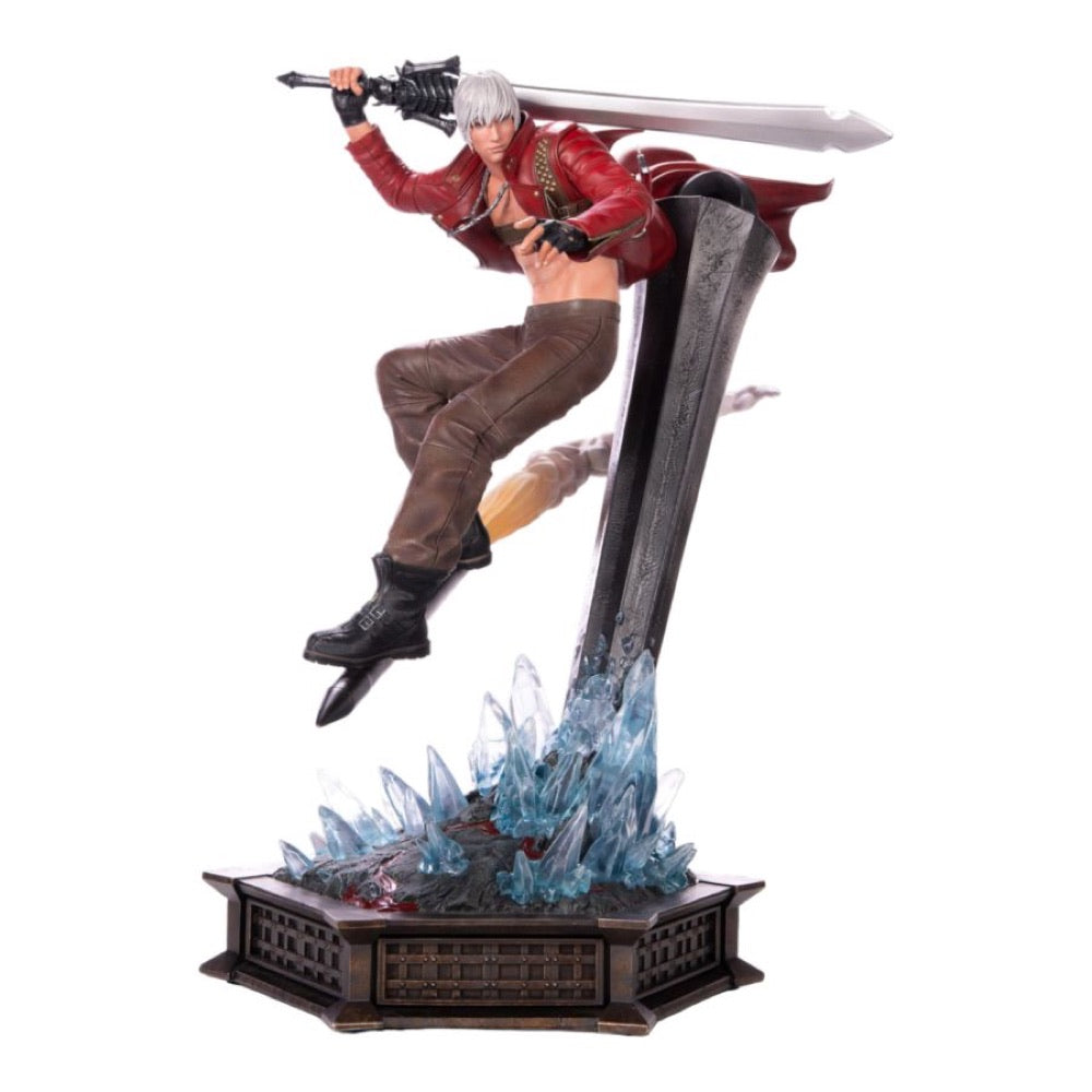 Devil May Cry 3 – Dante Statue