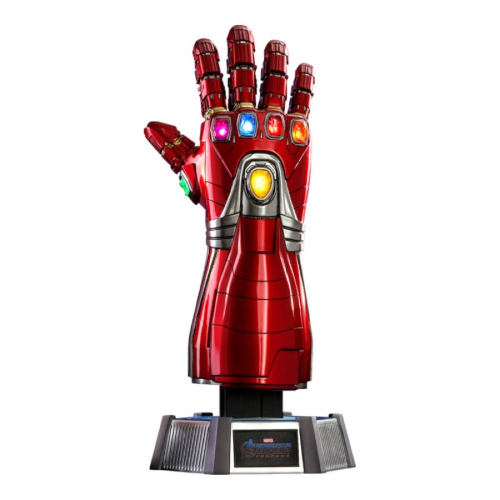 Avengers 4: Endgame – Nano Gauntlet Life-Size Replica