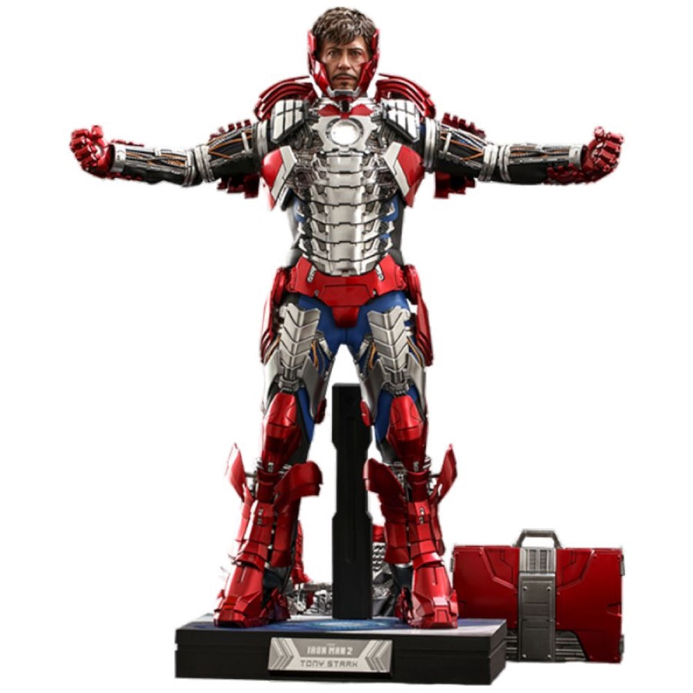 Iron Man 2 – Tony Stark Mark V Suit Up Deluxe 1:6 Scale Collectable Action Figure