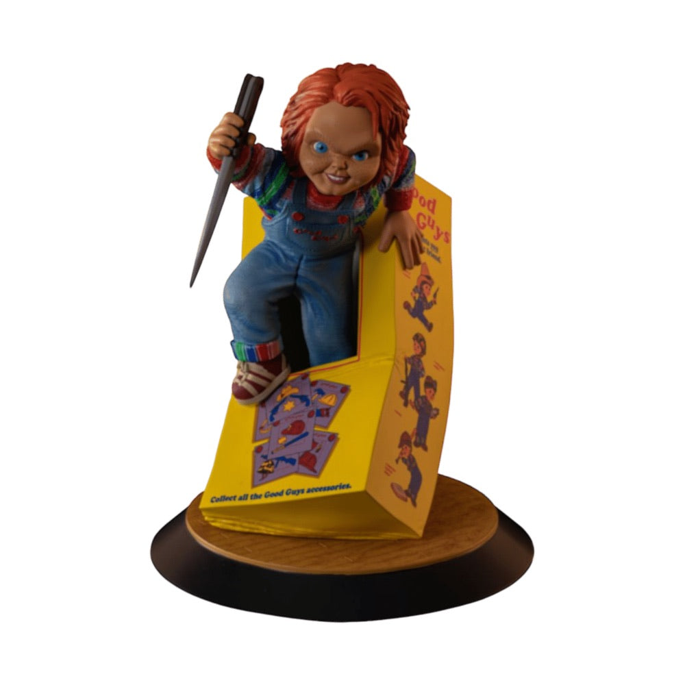 Child’s Play – Chucky Breaking Free From Box PVC Statue