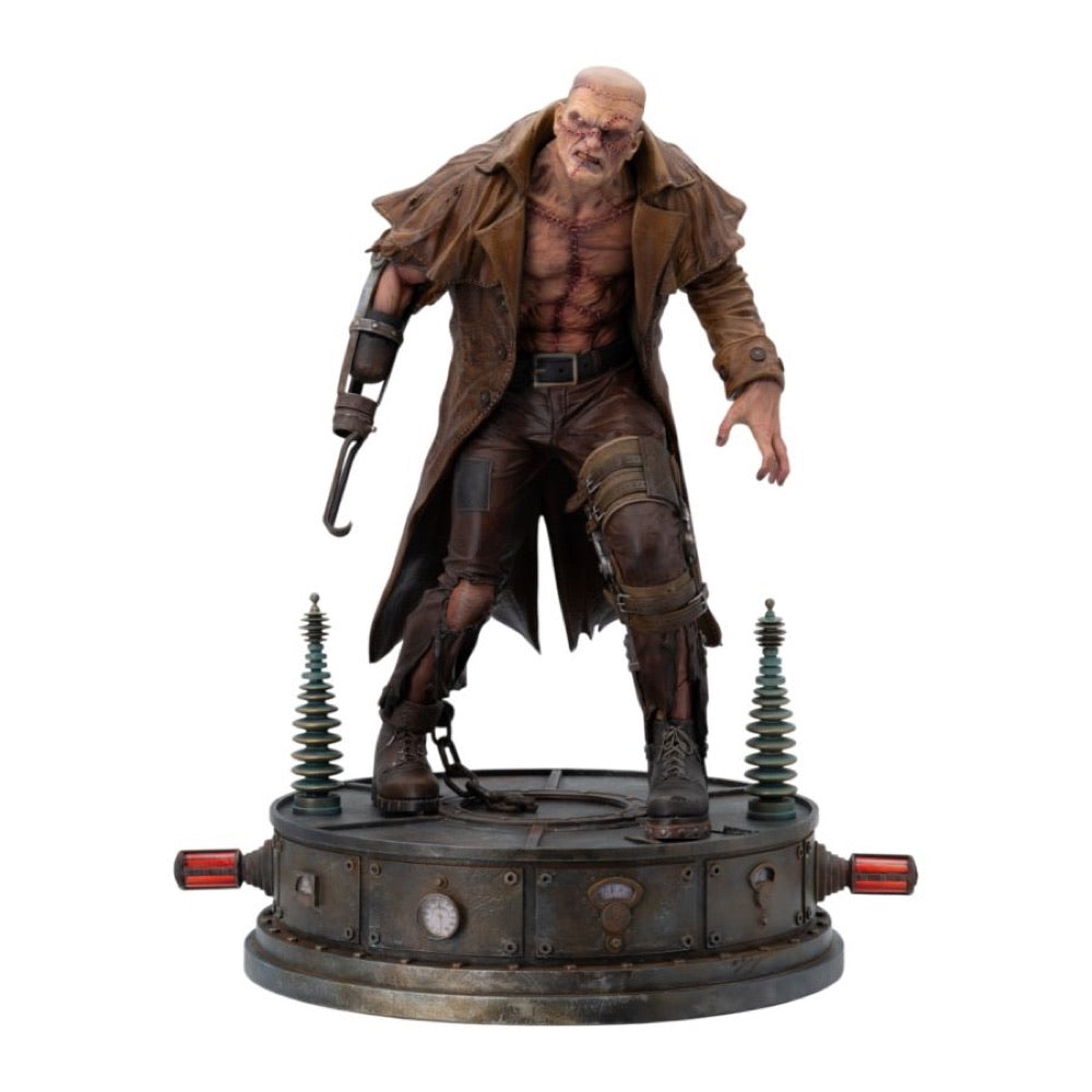 Frankenstein – Frankenstein’s Monster by Lee Bermejo 1:4 Scale Statue