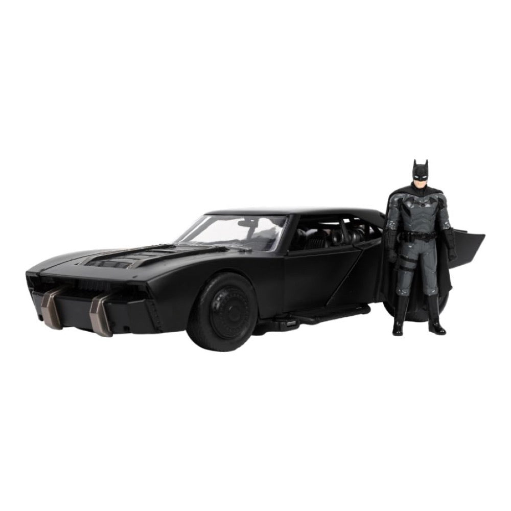 The Batman – Batmobile with Batman 1:24 Scale Hollywood Ride