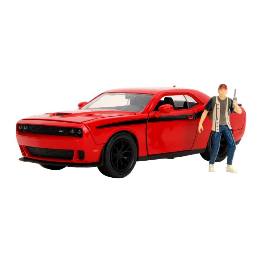 The Walking Dead – Glenn with 2015 Dodge Challenger 1:24 Scale Diecast Vehicle Set