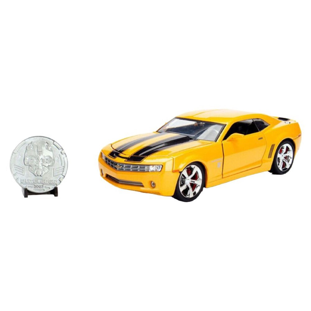 Transformers (2007) – Bumblebee 2006 Chevy Camaro 1:24 Scale Hollywood Ride