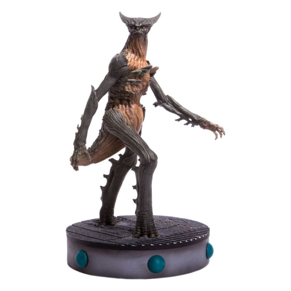 Colossal – Giant Monster Maquette