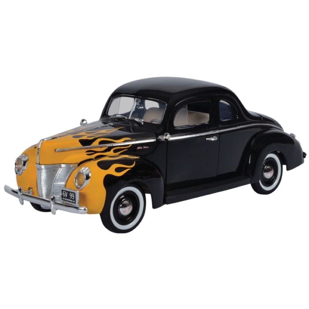 Timeless Legends – 1940 Ford Deluxe [Black] 1:18 Scale Diecast Vehicle