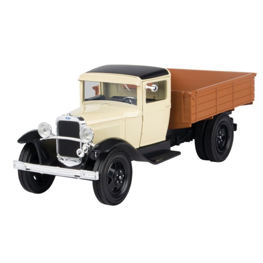Platinum Collection – 1931 Ford Model AA [Cream] 1:24 Scale Diecast Vehicle