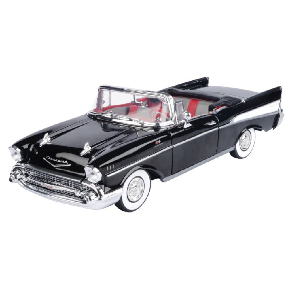 James Bond Collection – 1957 Chevy Bel Air 1:18 Scale Diecast Vehicle