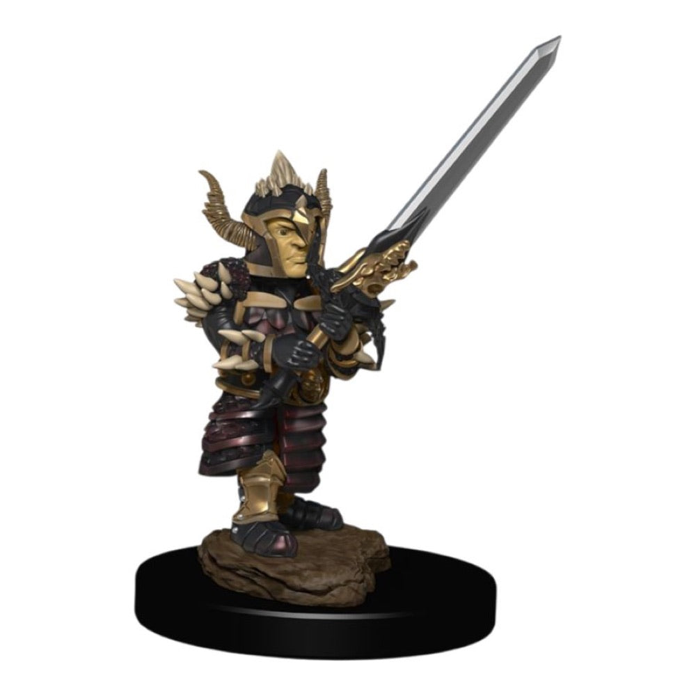 Dungeons & Dragons – Icons of the Realms Halfling Fighter Male Premium Figure