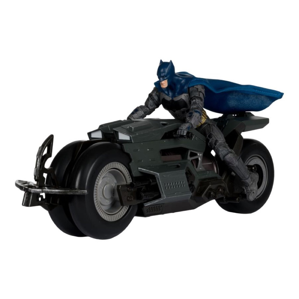 The Flash (2023) – Batcycle w/Batman Vehicle [Gold Label]