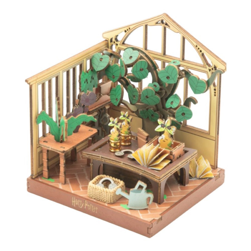 Harry Potter – Hogwart’s Classes: Herbology Construction Craft Set
