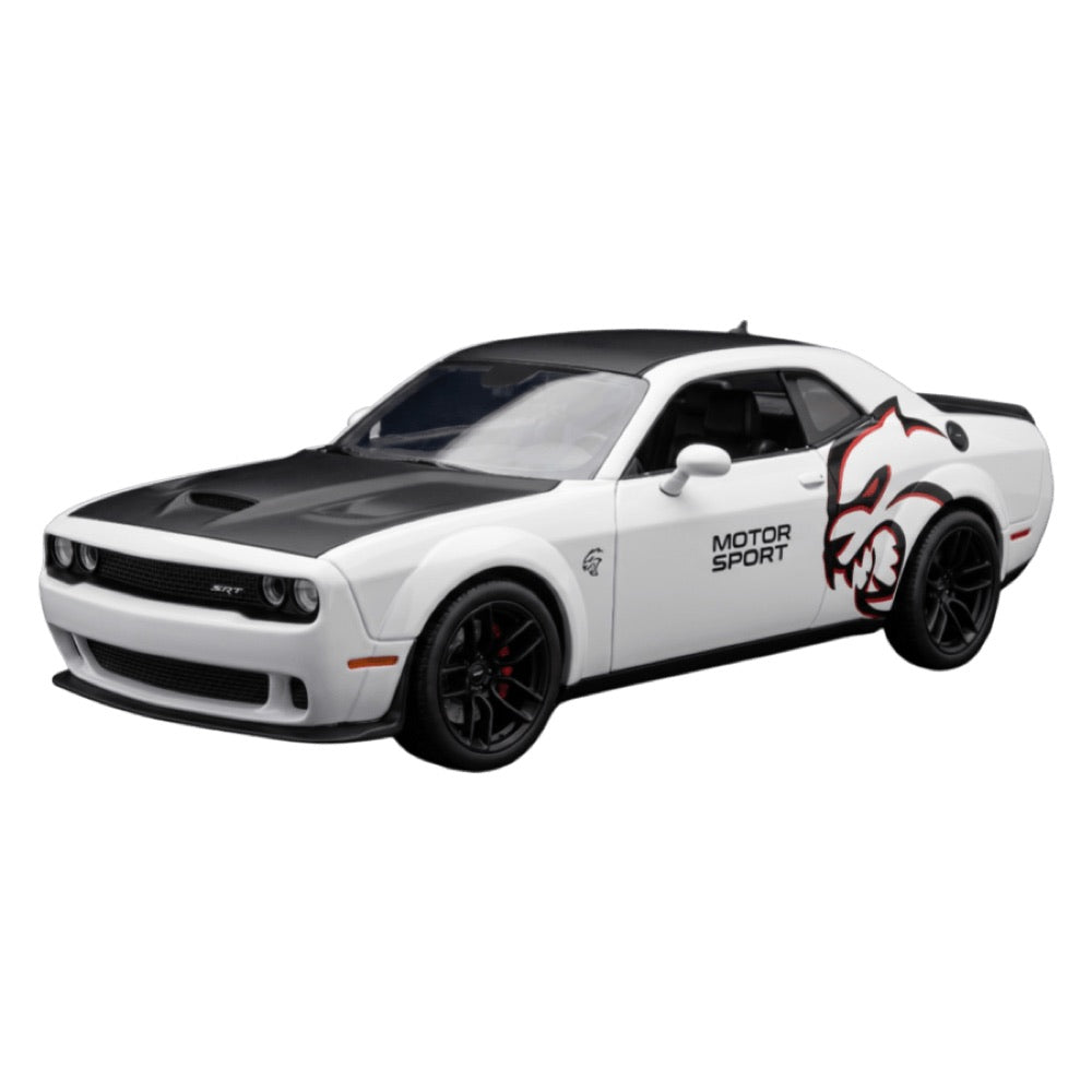 Power Ignite – 1:24 2018 Dodge Challenger SRT Hellcat Widebody Light-up Vehicle