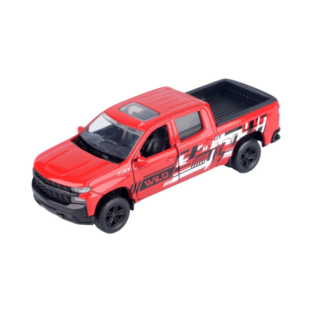 Revved Racers – 1:32 2019 Chevy Silverado Trail Boss Crew Cab Diecast Vehicle