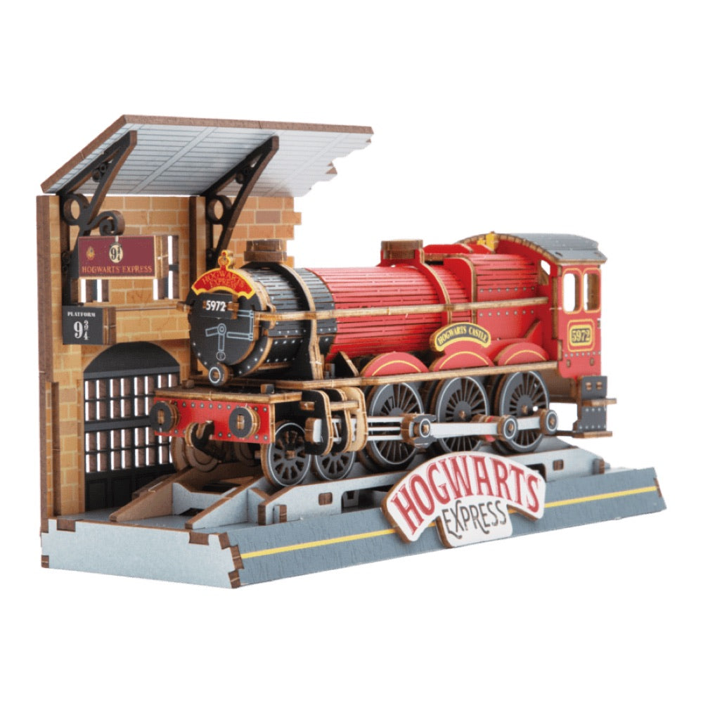 Harry Potter – Hogwarts Express on Platform 9 3/4 Construction Craft Set