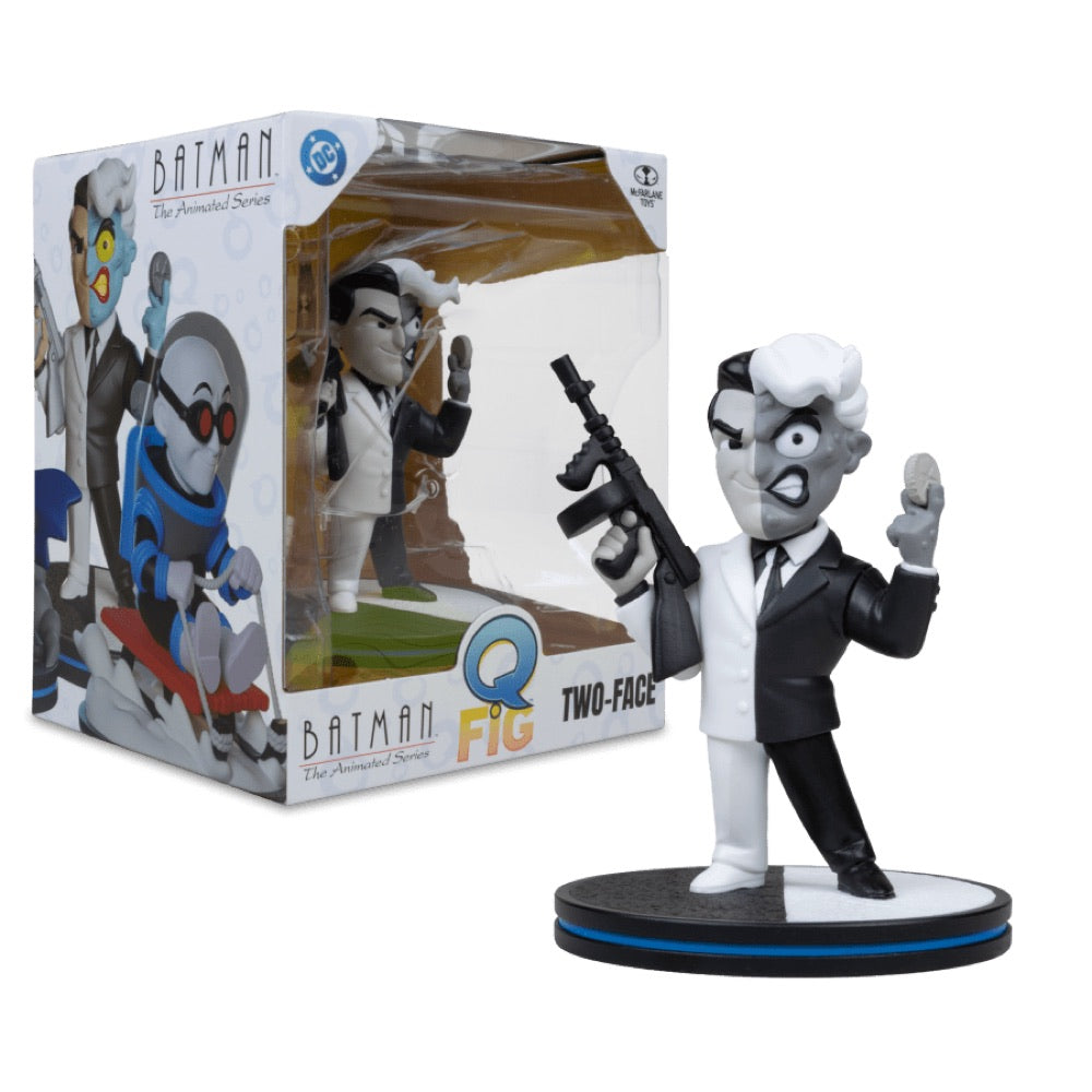 DC – Two Face (Noir) Variant Q-Fig Vinyl Figure